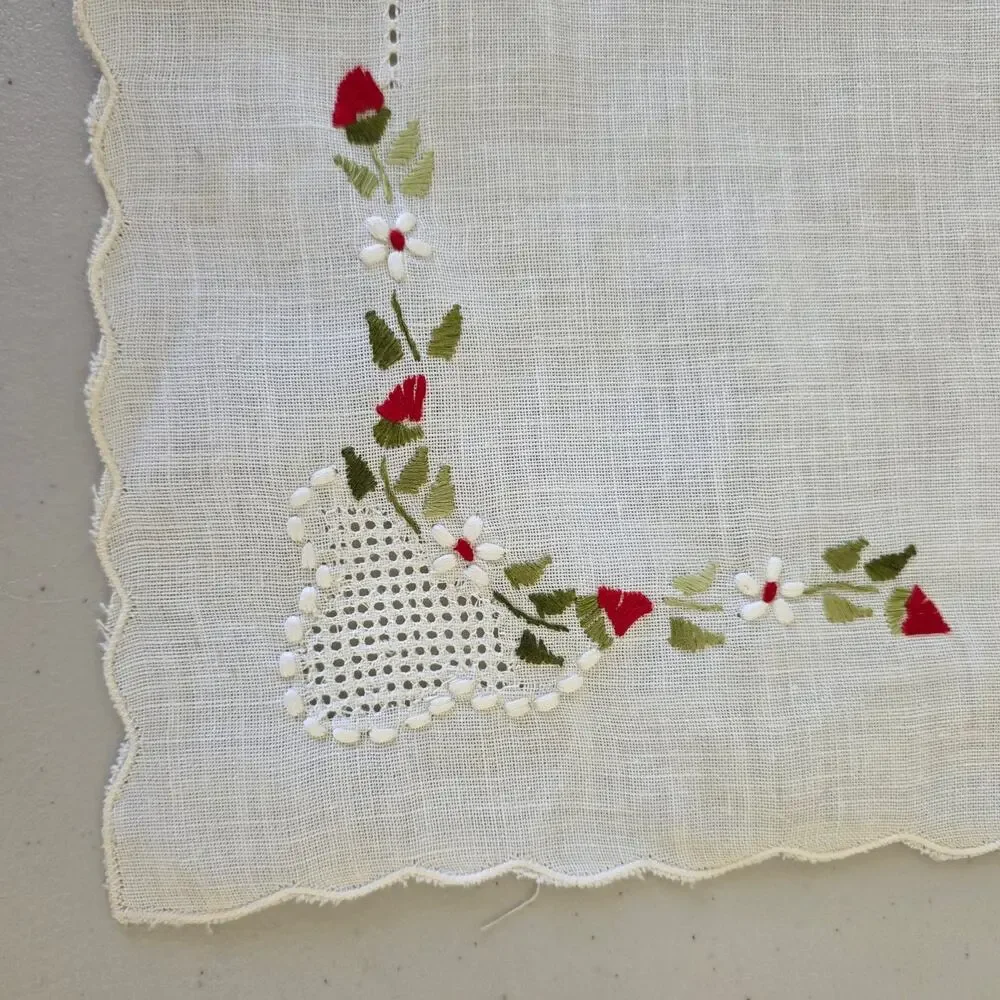 Vintage White Linen Embroidered Doily Placemat Red Flowers Cutwork Lace Edge